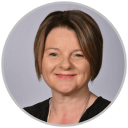 Maxine Holt